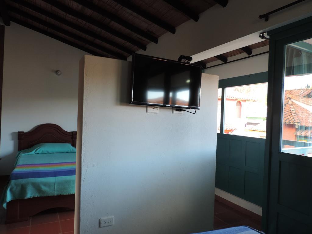 Hotel Los Geranios Duitama Oda fotoğraf