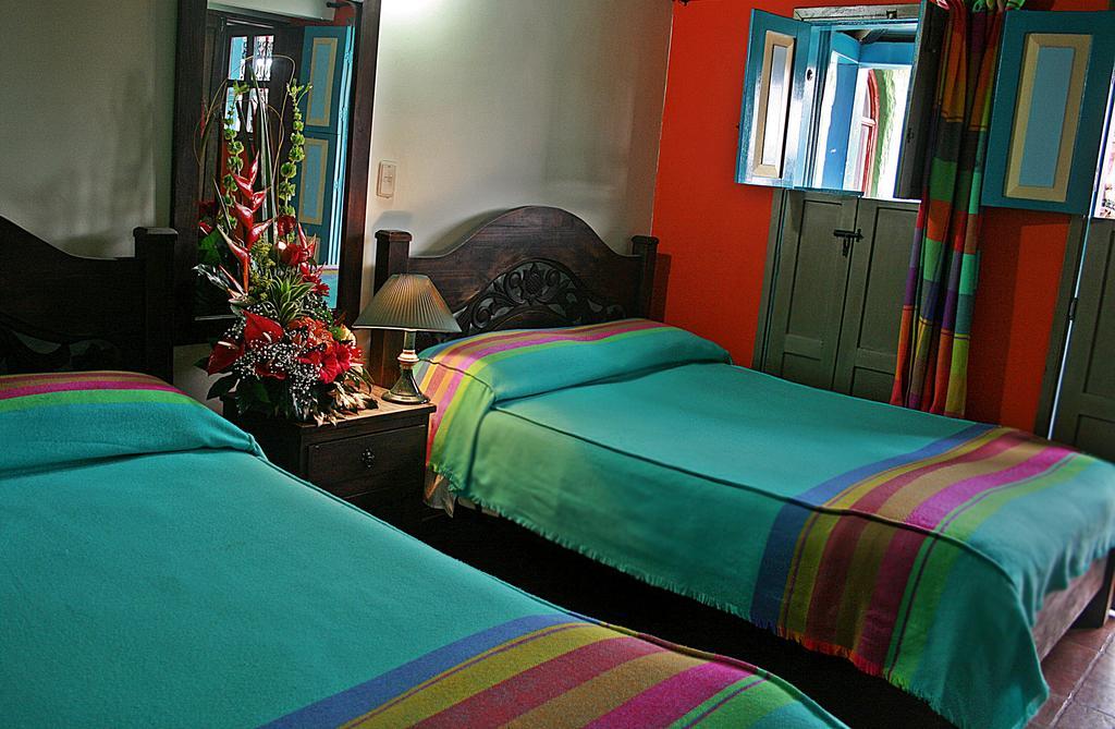 Hotel Los Geranios Duitama Oda fotoğraf